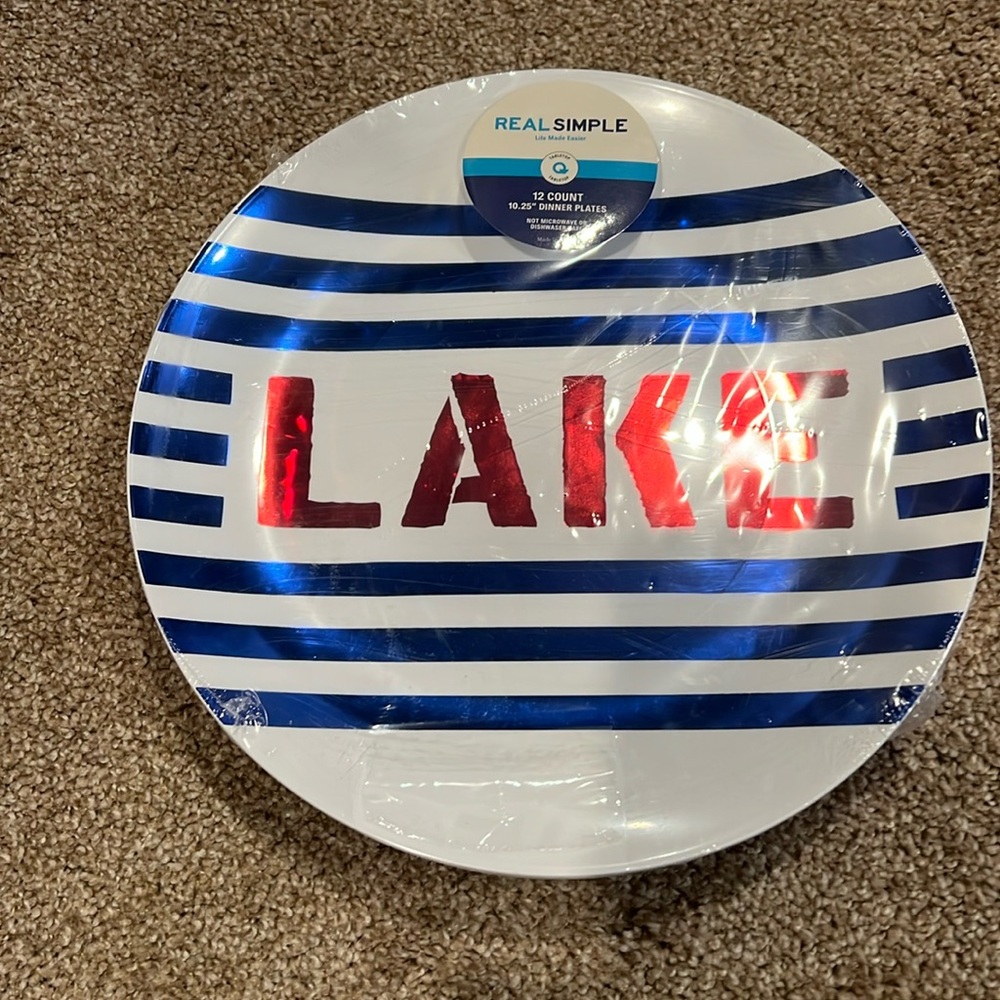 Lake house plates